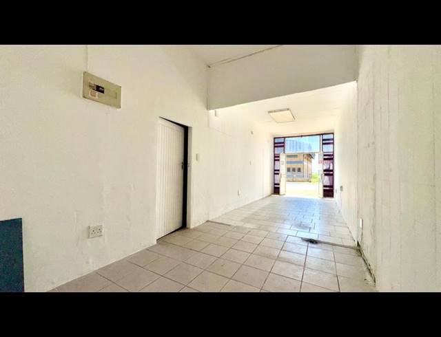 BUSINESS PROPERTY TO RENT IN MEREWENT